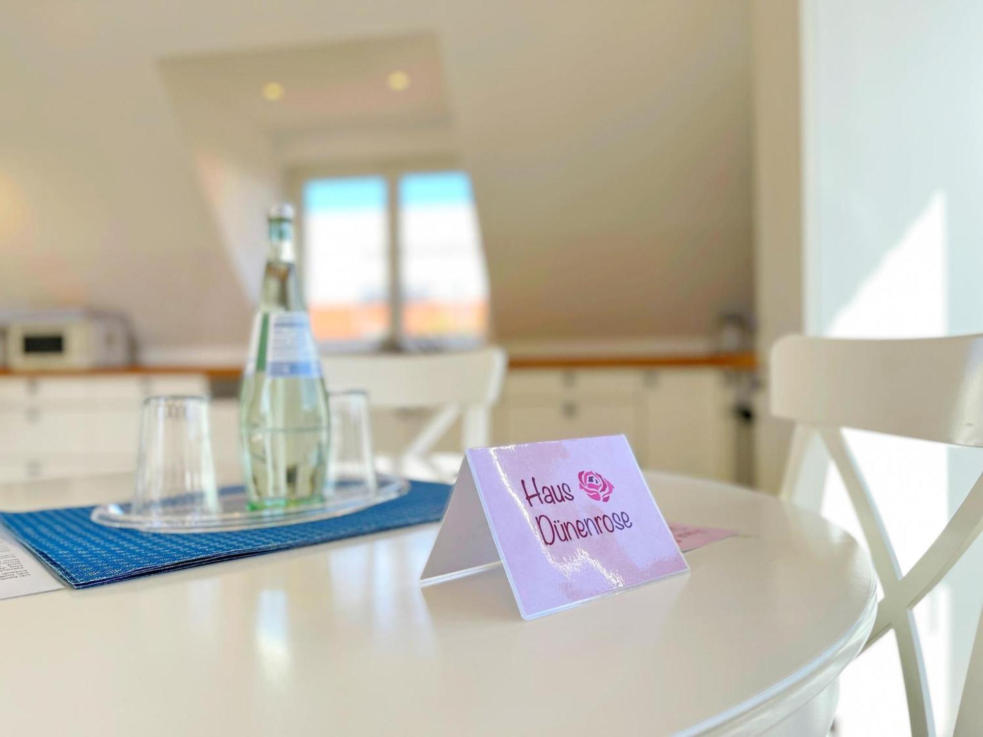 Haus Duenenrose App 2 Mit Balkon Apartment Westerland Exterior photo